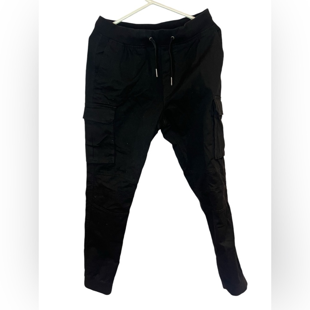 Black cargo pants